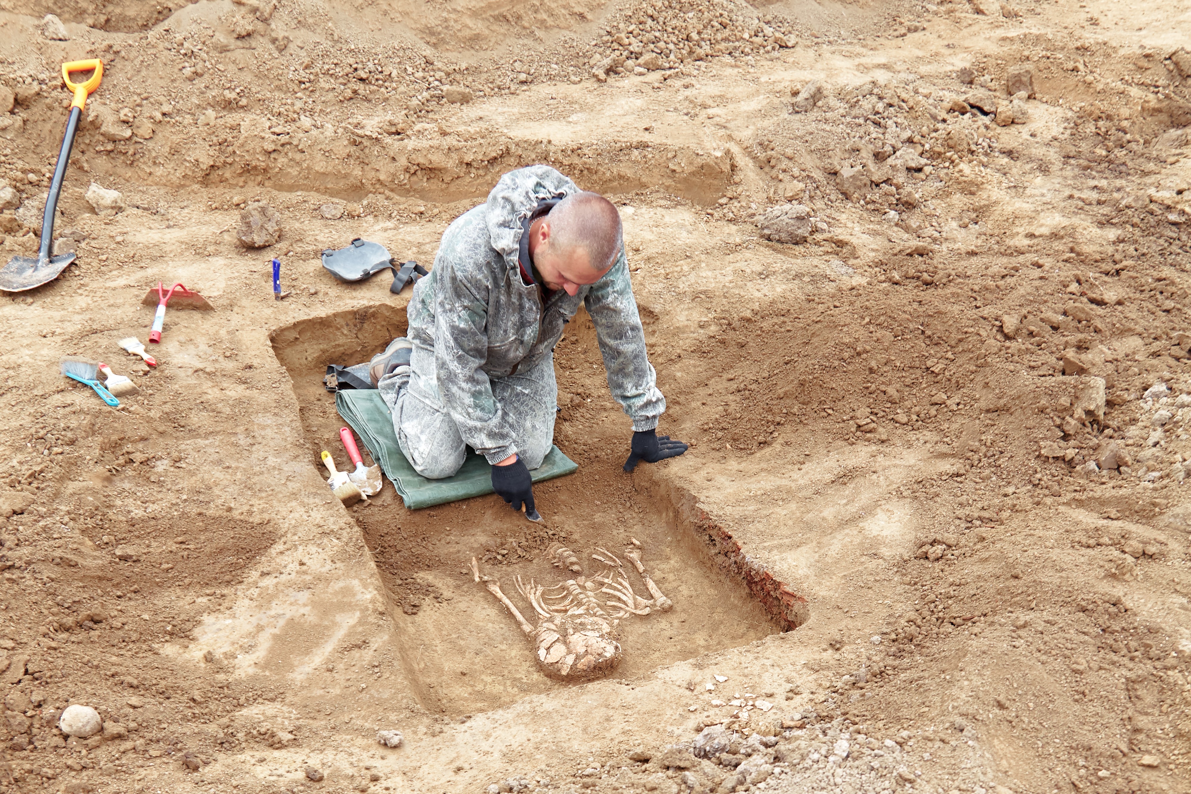 Recognising, Excavating & Recording Clandestine Graves