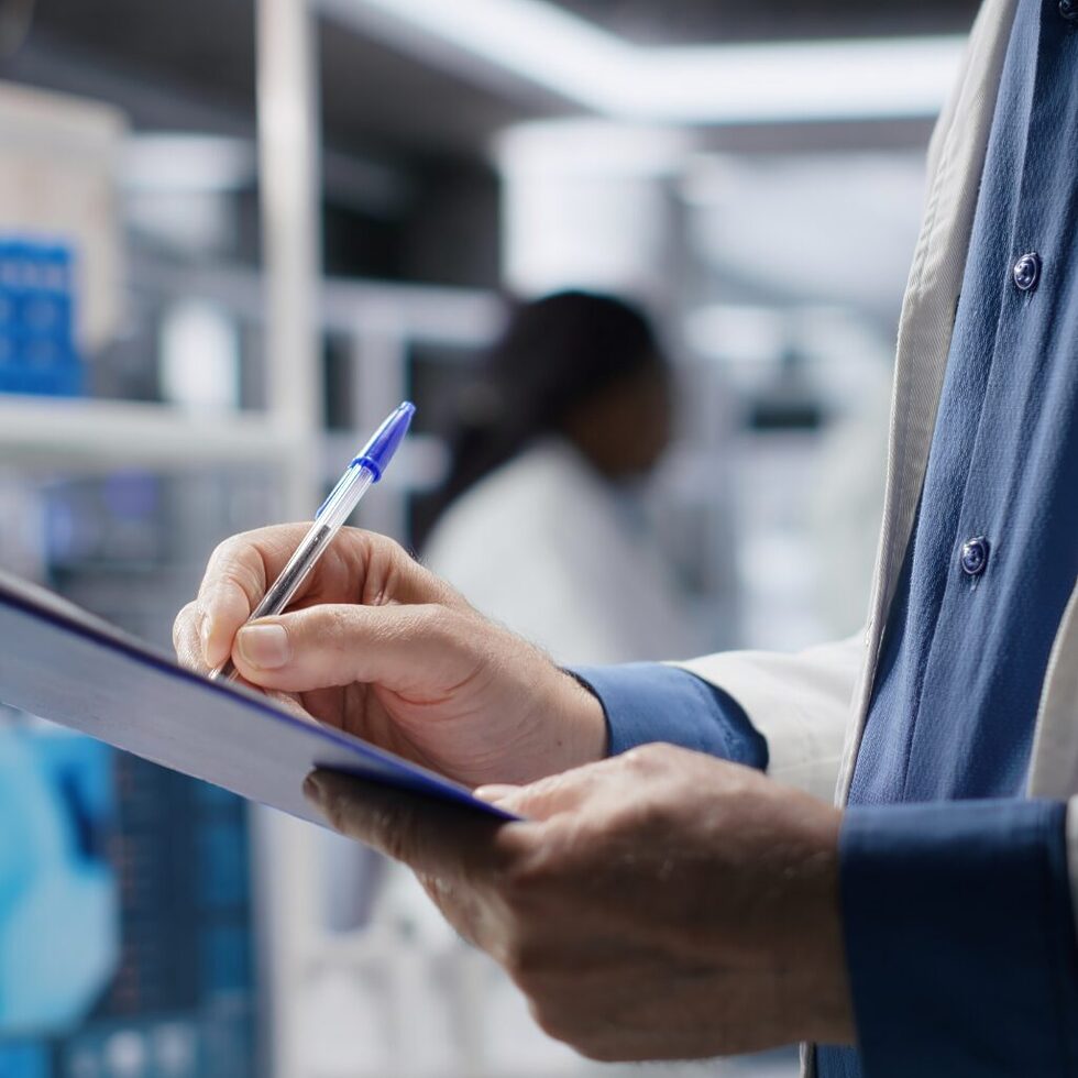 Forensic Document Examiner & Handwriting Expert Witnesses | Forensic Access